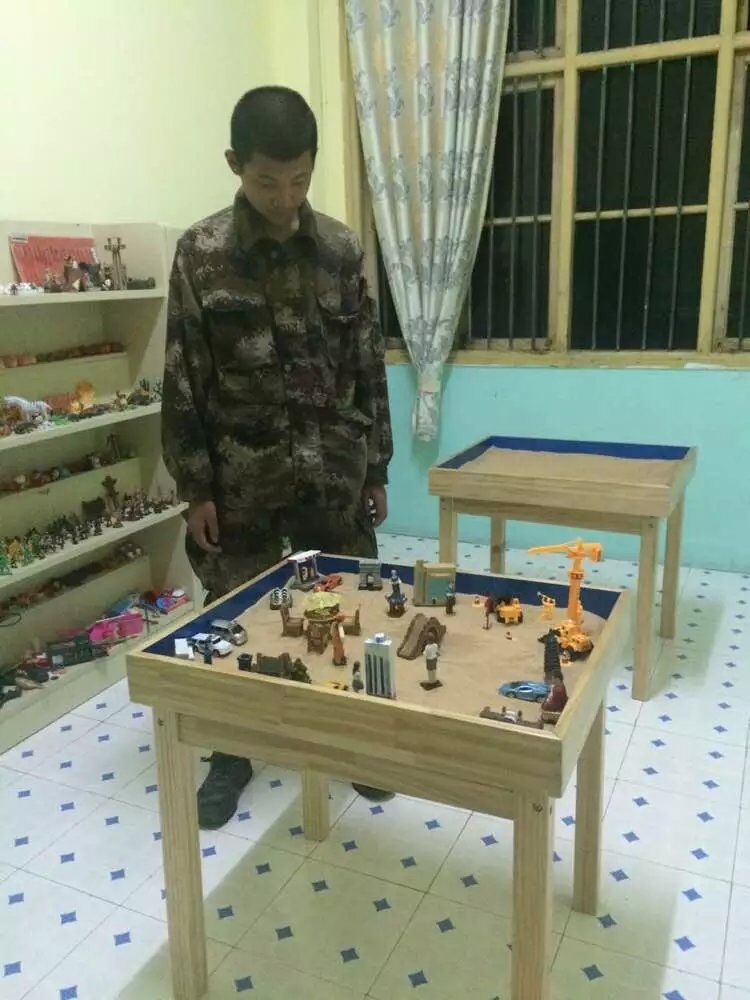 特色思想辅导课